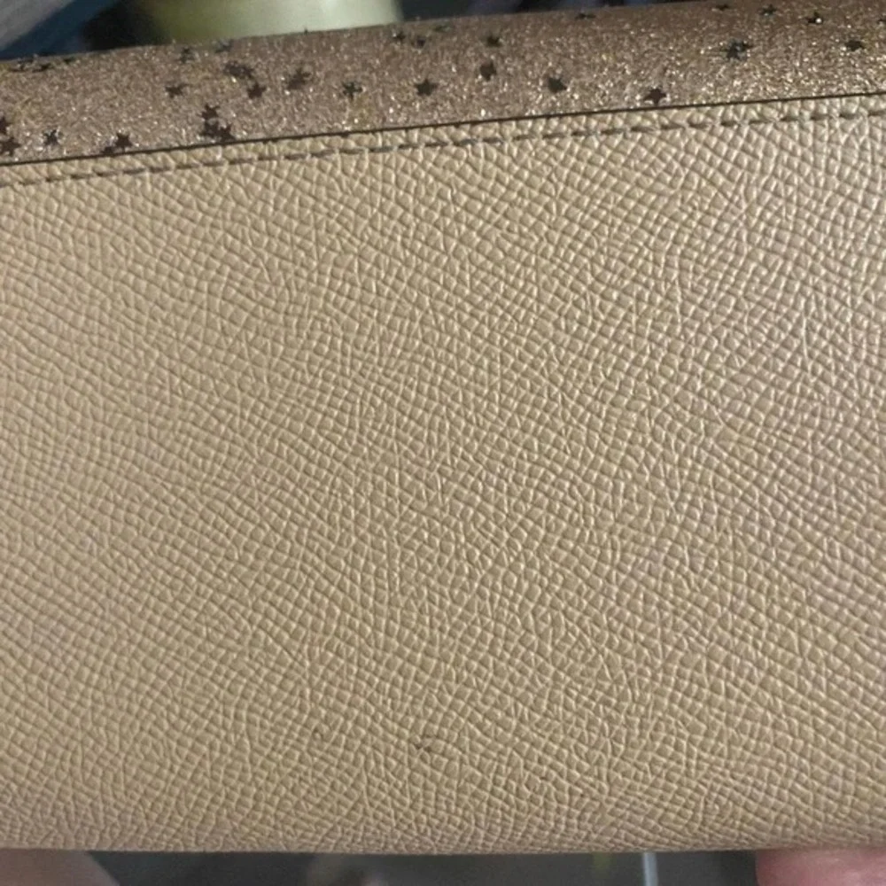 Coach Beige Cream Gold Glitter Star Tan Leather Accordion Wallet Clutch Envelope